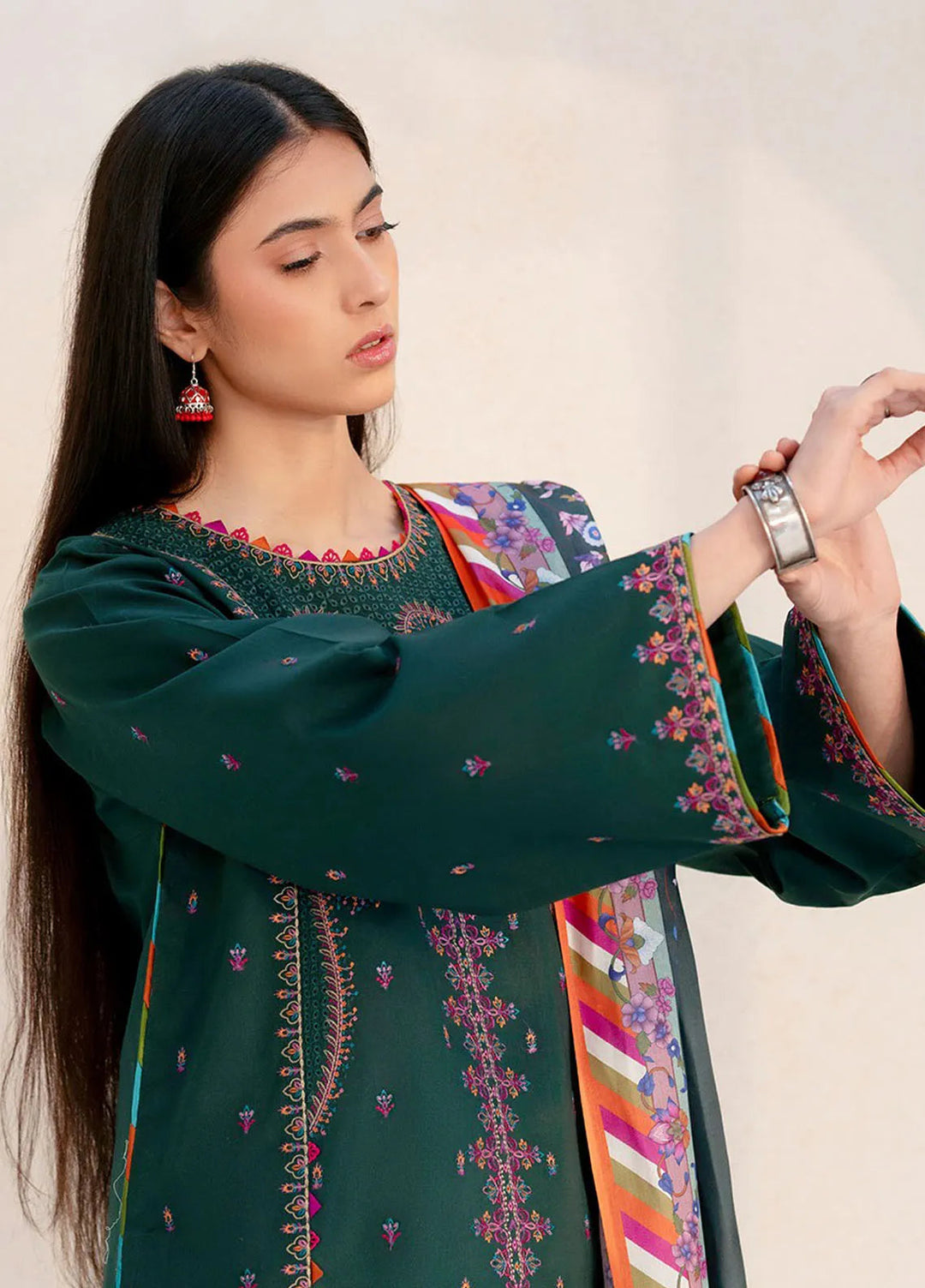 Aaina by Bin Ilyas Embroidered Lawn Suit Unstitched 3 Piece BI25AL 82 B - Summer Collection