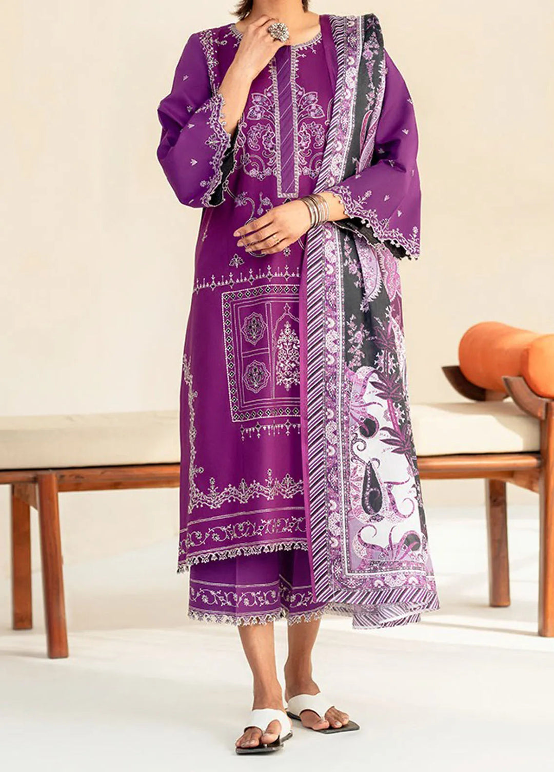 Aaina by Bin Ilyas Embroidered Lawn Suit Unstitched 3 Piece BI25AL 85 A - Summer Collection