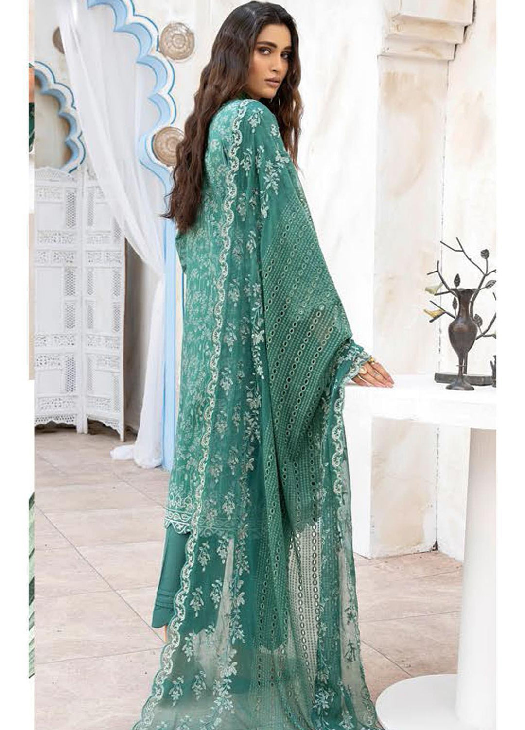 Aalaya Printed Lawn Suits Unstitched 3 Piece ALY22PL D-04 - Premium Collection