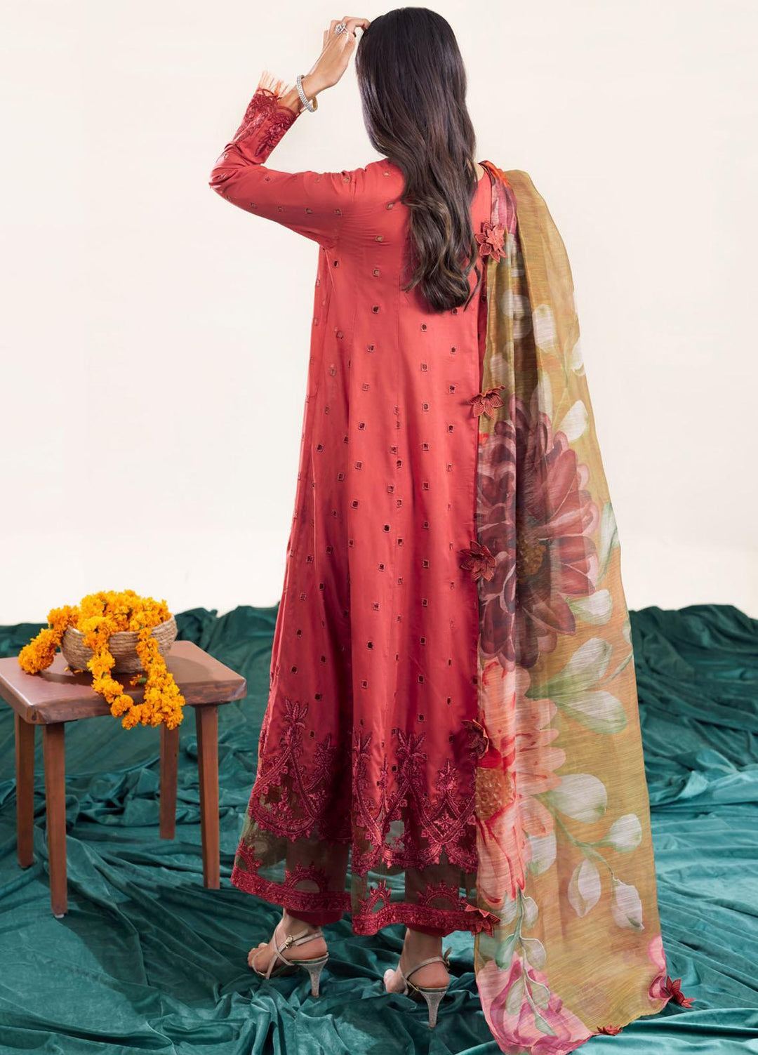 Aashiaan By Iznik Embroidered Lawn Suits Unstitched 3 Piece IZ23AS AL-03 Daanaa - Festive Collection