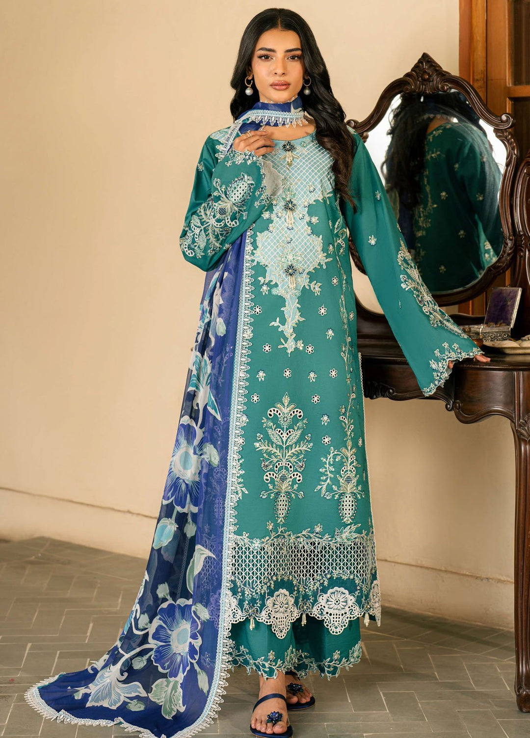 Aashiyana by Roheenaz Embroidered Lawn Suits Unstitched 3 Piece RN25AL RNZ-02 A Abeer - Summer Collection