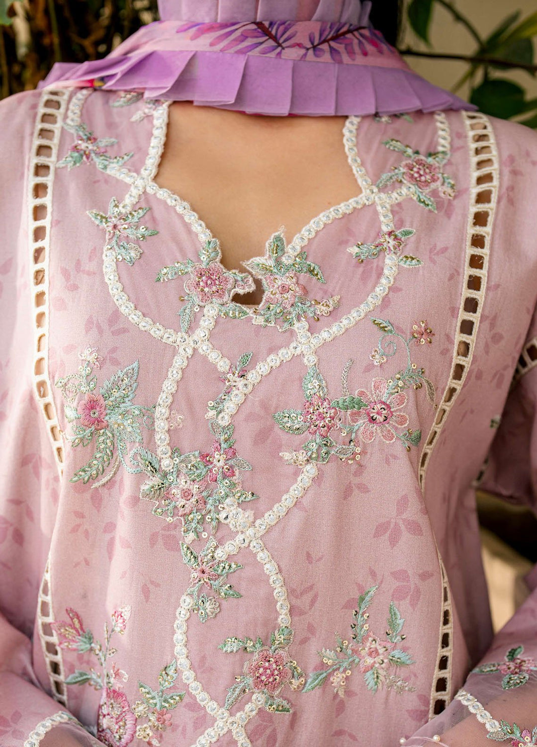 Aashiyana by Roheenaz Embroidered Lawn Suits Unstitched 3 Piece RN25AL RNZ-04 A Ameema - Summer Collection