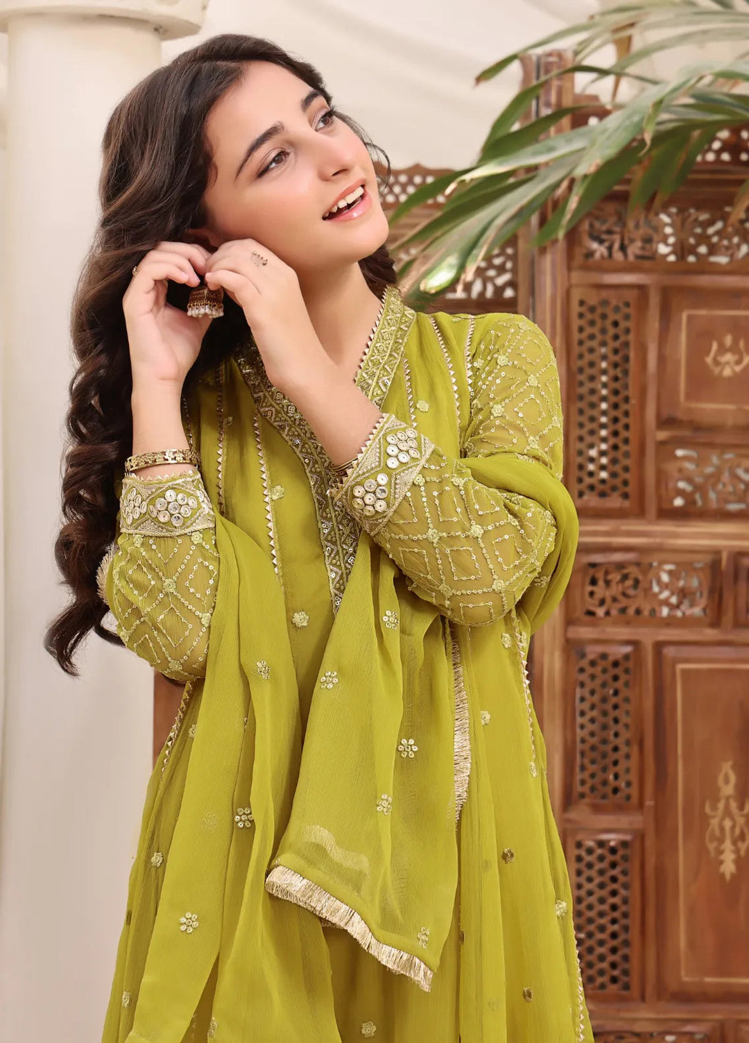 Abaan Zohan Pret Embroidered Chiffon 3 Piece Suit Kashish Kids Dhaani