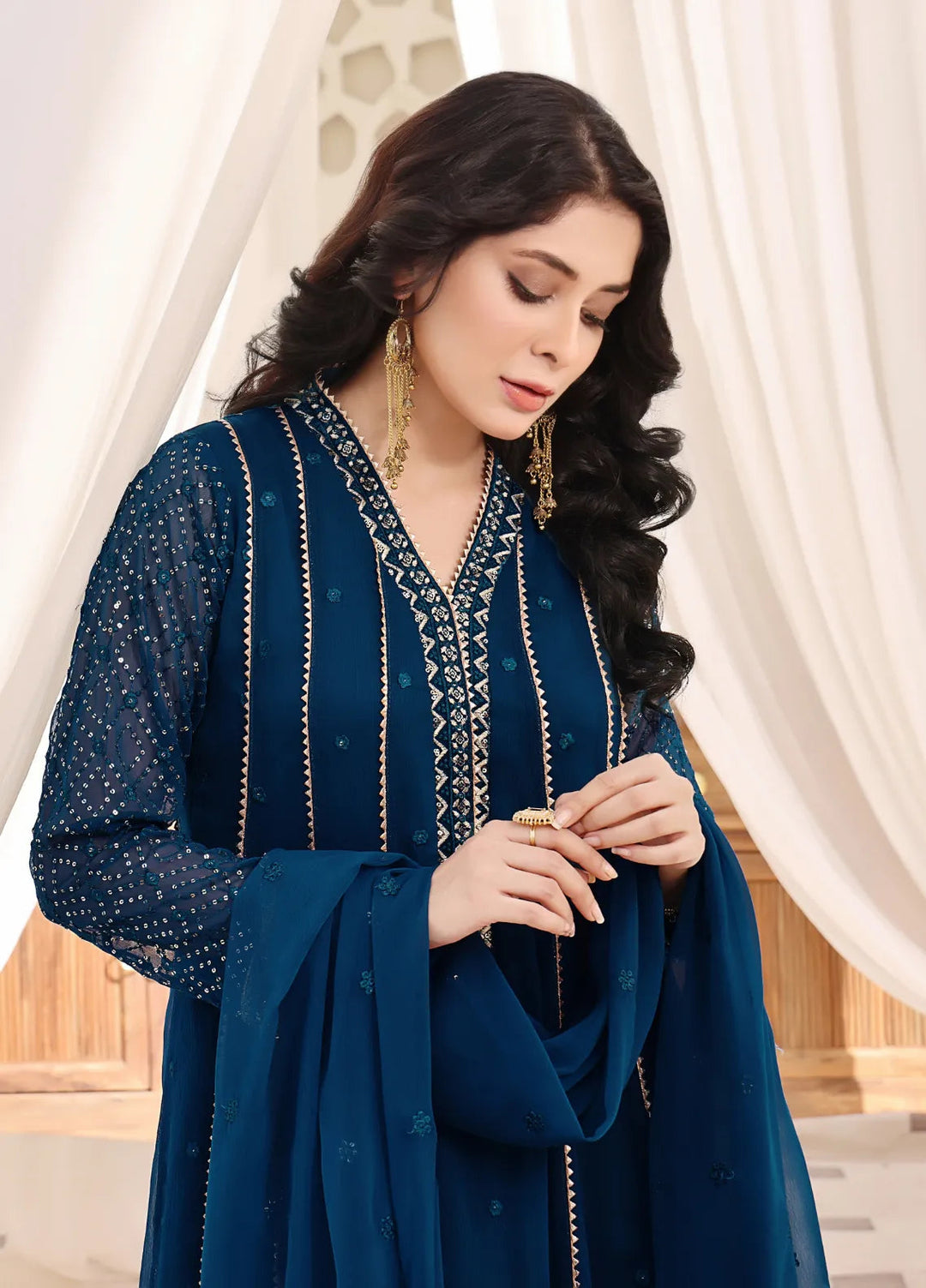 Abaan Zohan Pret Embroidered Chiffon 3 Piece Suit Kashish peacock
