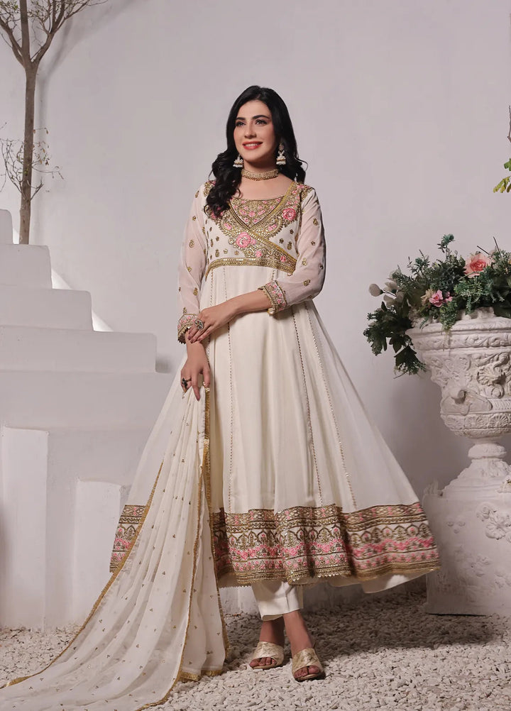 Abaan Zohan Pret Embroidered Chiffon 3 Piece Suit Noori Off white