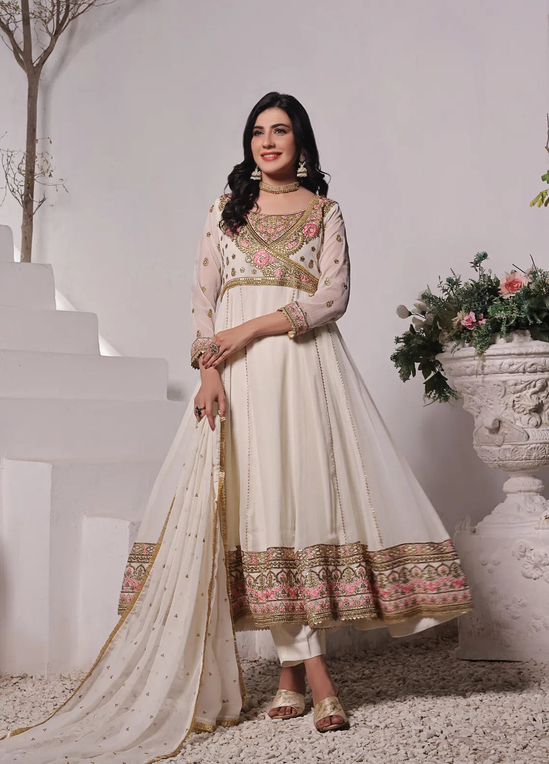Abaan Zohan Pret Embroidered Chiffon 3 Piece Suit Noori Off white