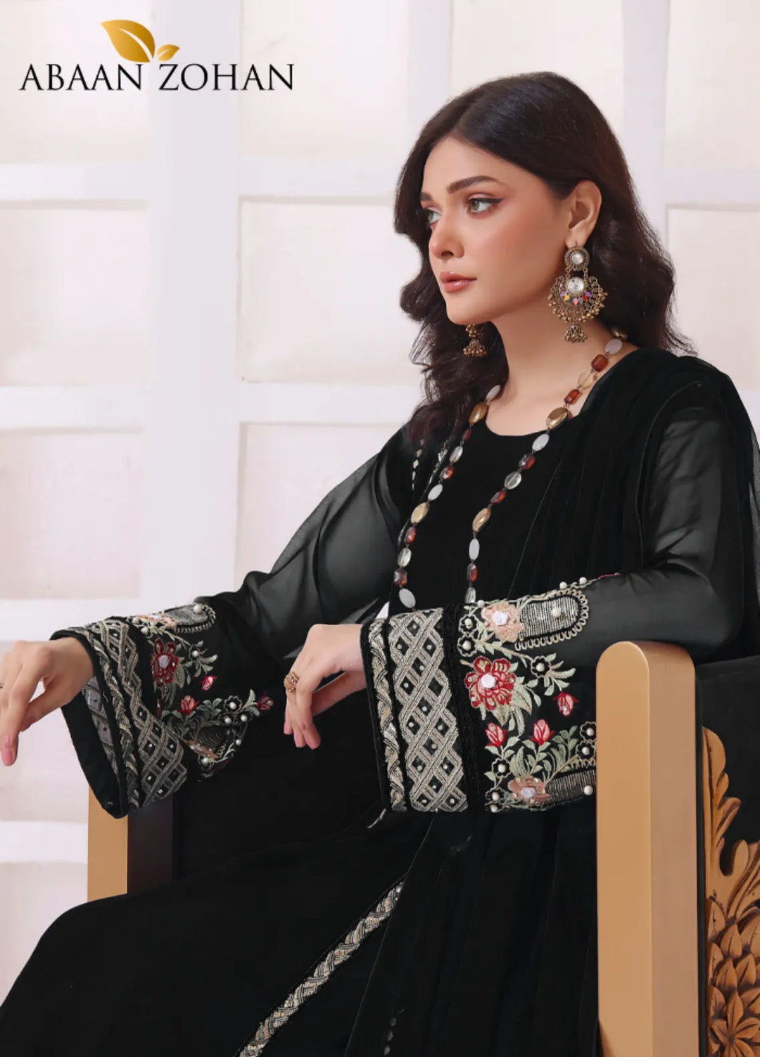 Abaan Zohan Pret Embroidered Chiffon 3 Piece Suit Zeenia Black