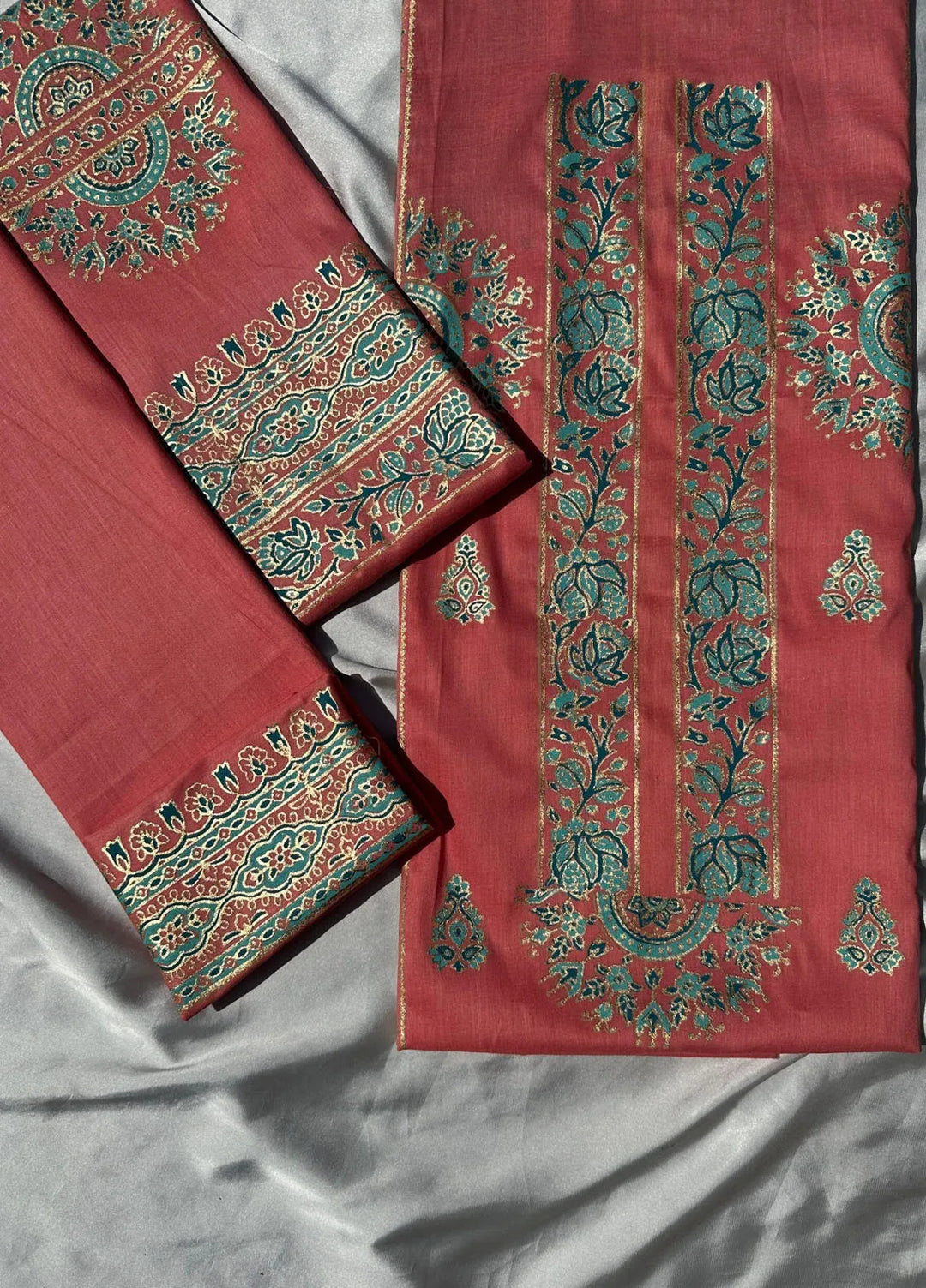 Adaa By Mahnoor Printed Cotton Lawn Suits Unstitched 2 Piece  Coral Ayleen - Summer Collection