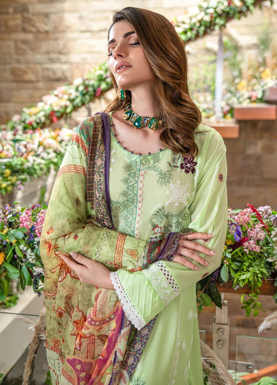 Addee Pret Embroidered Lawn 3 Piece Suit SM-016