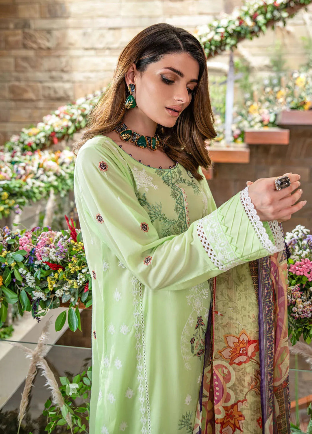 Addee Pret Embroidered Lawn 3 Piece Suit SM-016