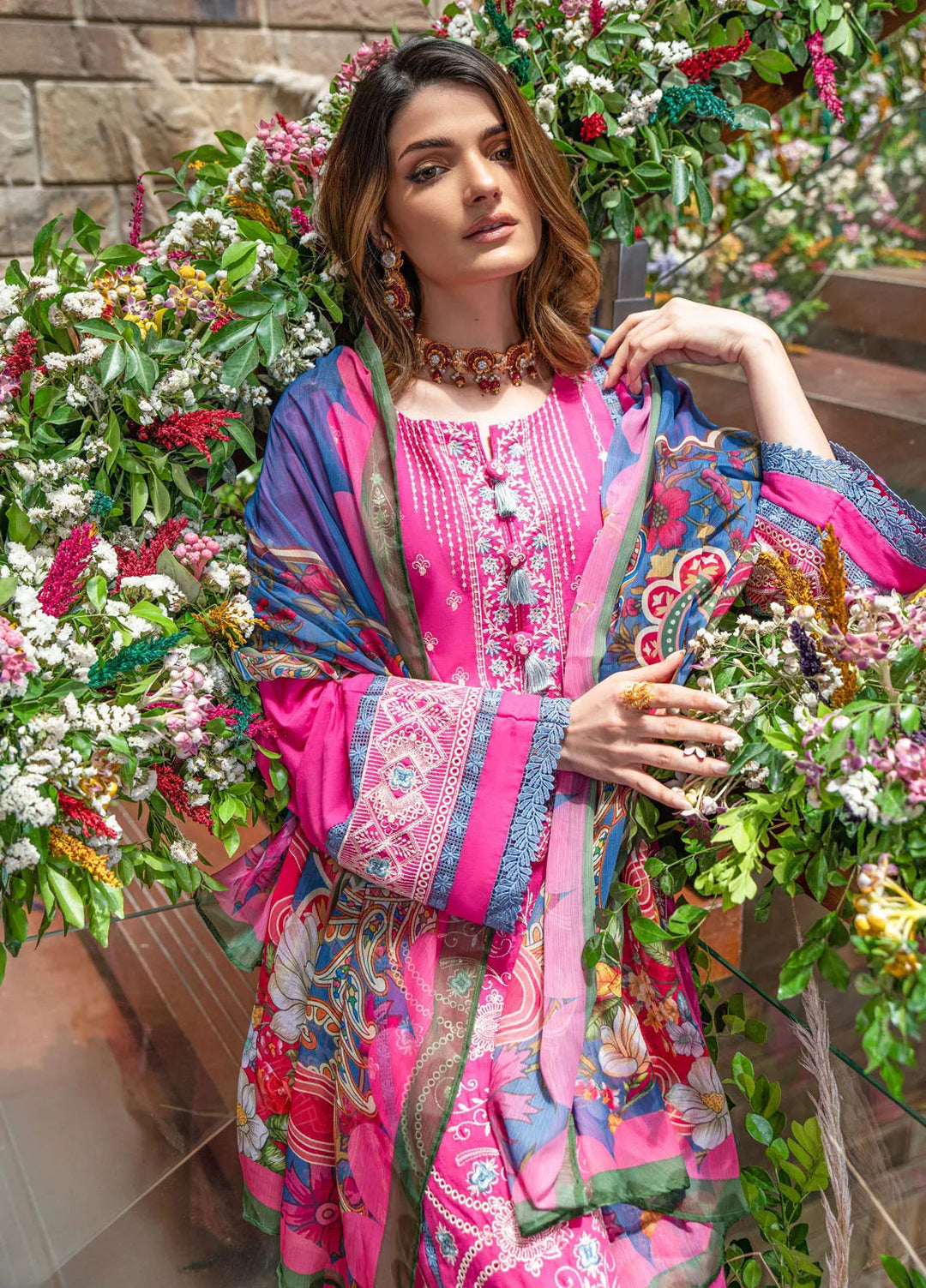 Addee Pret Embroidered Lawn 3 Piece Suit SM-020