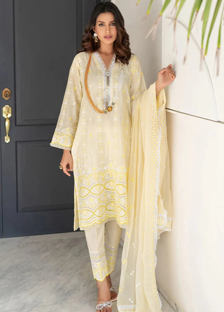 Addee Pret Embroidered Lawn 3 Piece Suit SM-043