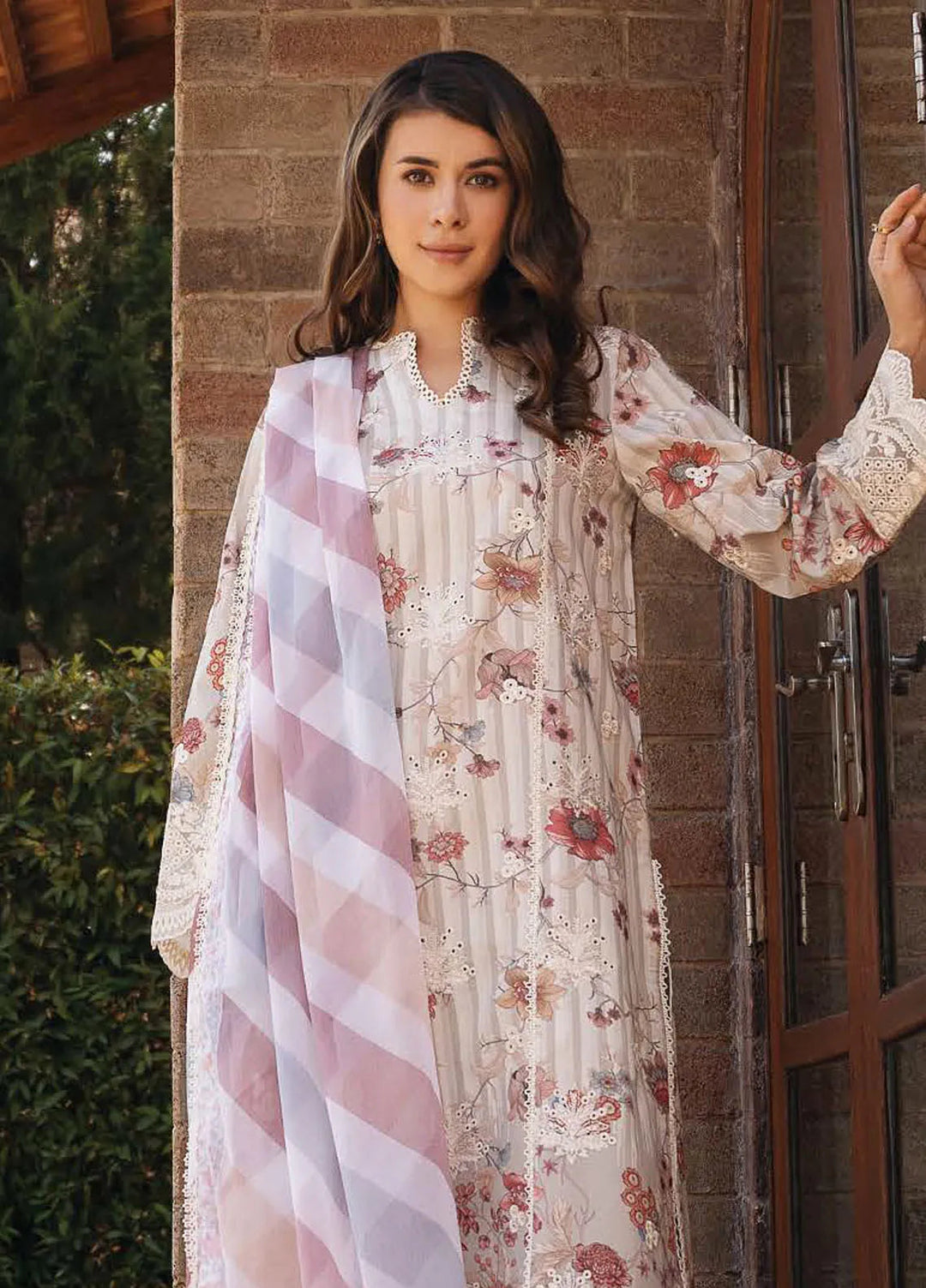 Afrozeh Embroidered Lawn Suit Unstitched 3 Piece AF25DH D-08 Azara A - Summer Collection