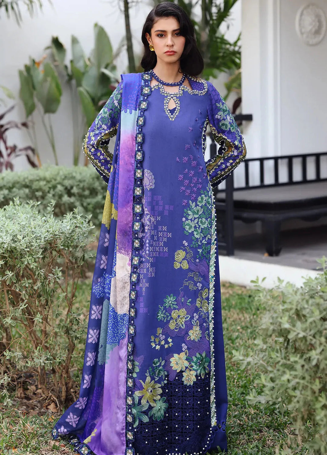 Afrozeh Embroidered Lawn Suits Unstitched 3 Piece AF25UL25 D-06 Lumora - Luxury Collection