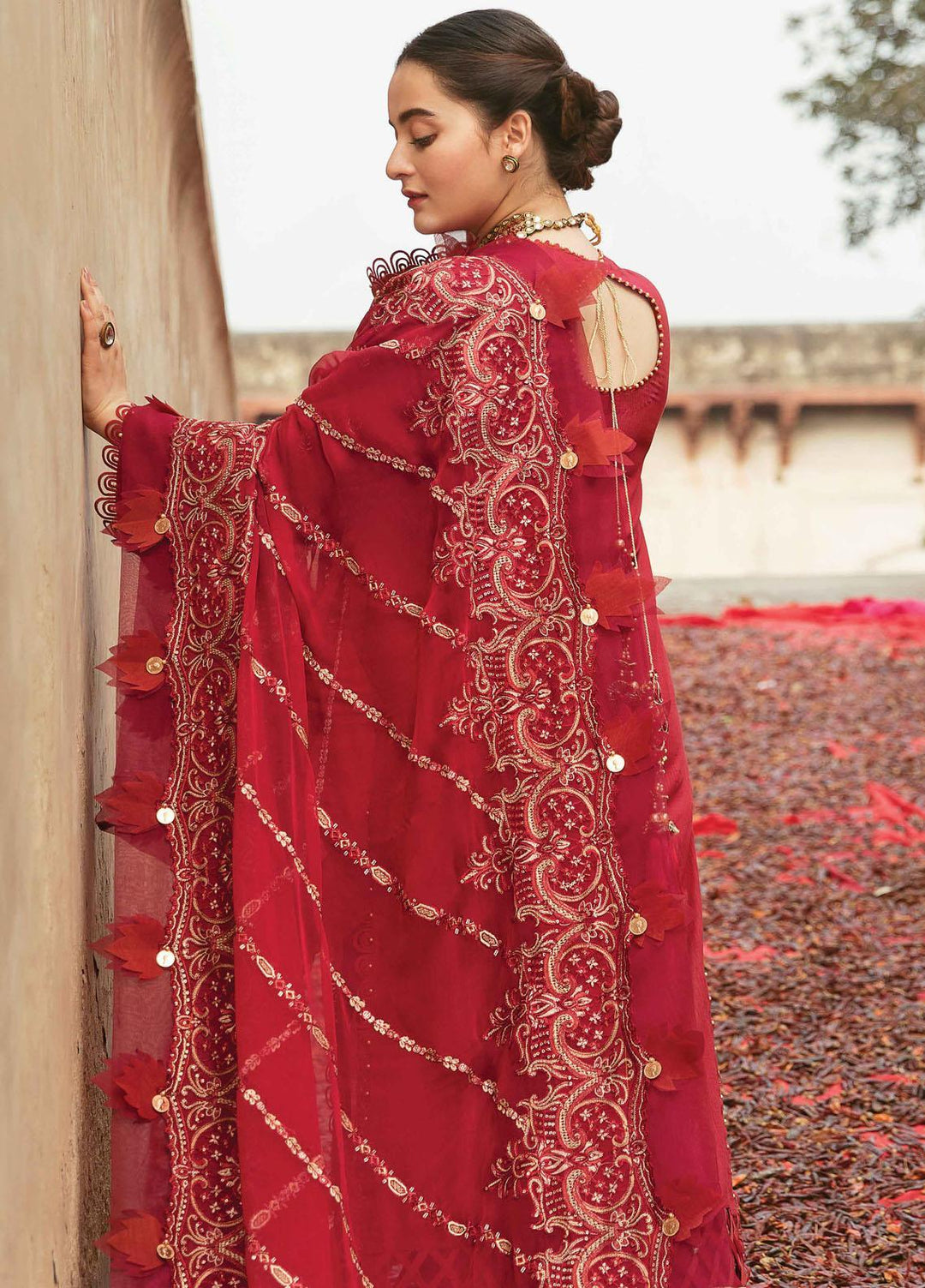 Shabnami By Afrozeh Embroidered Lawn Suits Unstitched 3 Piece AF22S 02 Arezou - Festive Collection