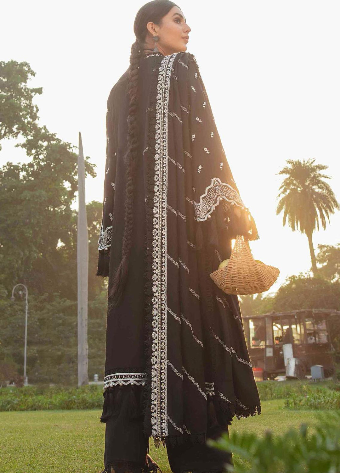 Sardiyoon Ki Kahani By Afrozeh Embroidered  Suits Unstitched 3 Piece AF21SK 09 Amaya - Winter Collection
