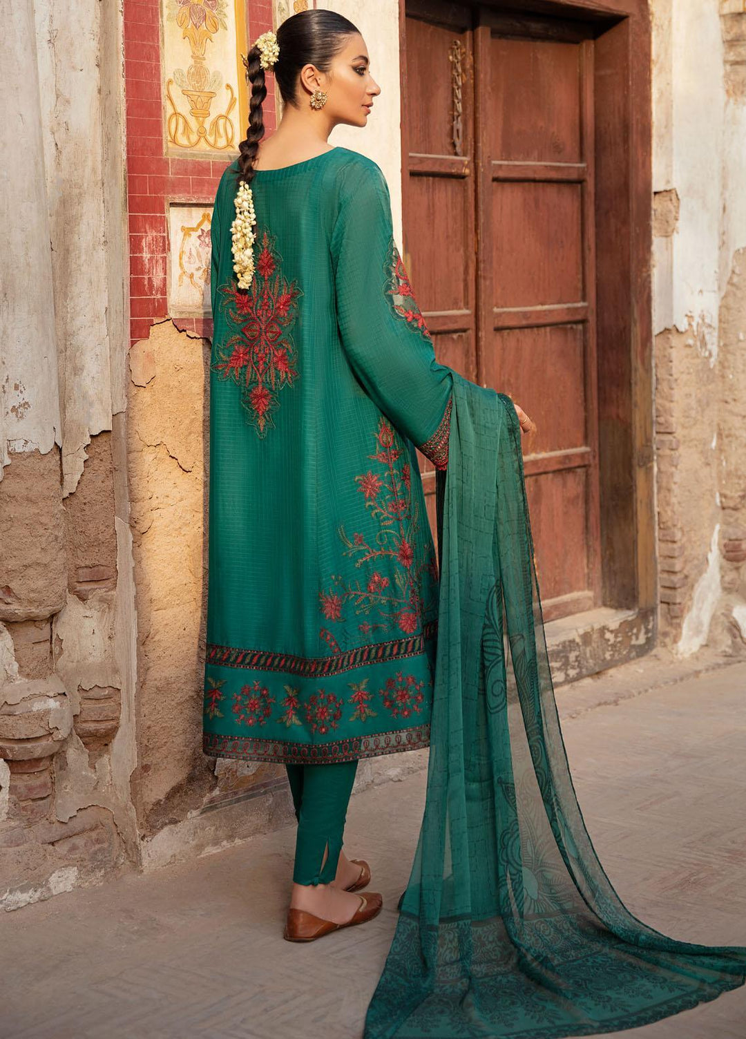 Afsanah by Iznik Embroidered Lawn Suits Unstitched 3 Piece IZ22A IAC-12 Soha - Summer Collection