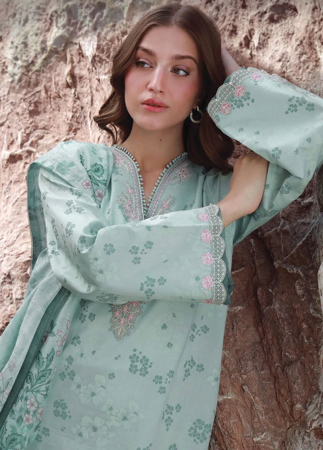 Afsanah by Seran Embroidered Lawn Suit Unstitched 3 Piece SRN25AL D-01 Nyla - Summer Collection