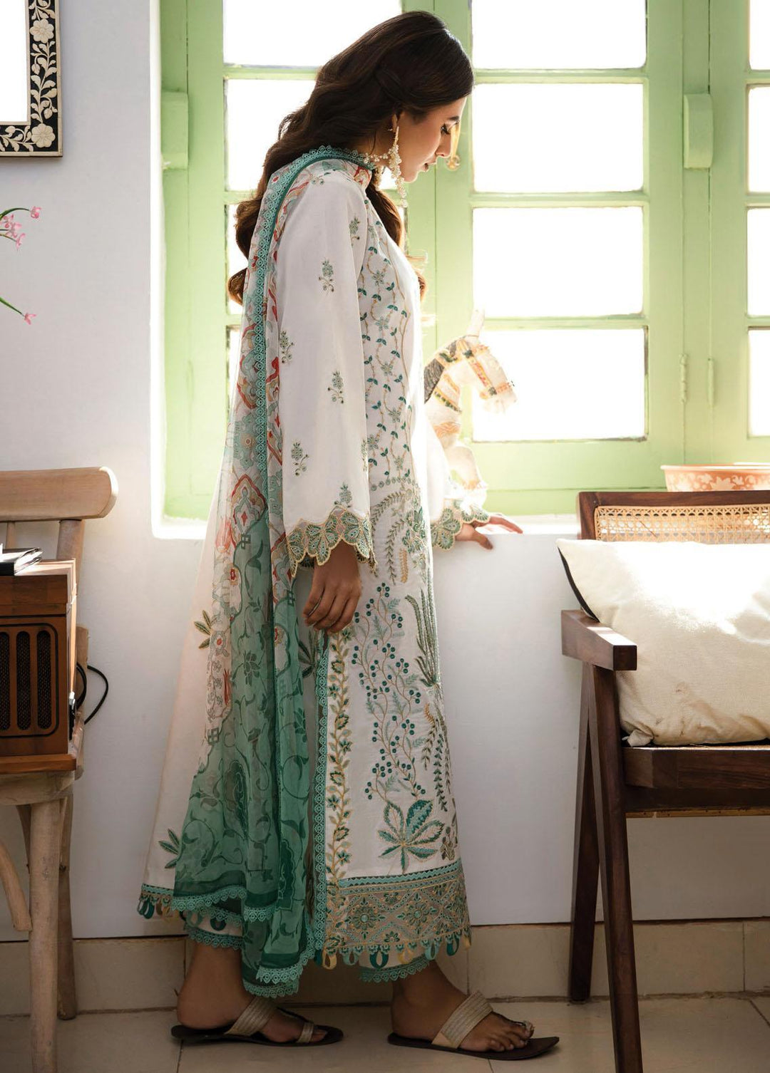 Afsaneh By Aabyaan Embroidered Lawn Suits Unstitched 3 Piece ABY23A AL-01 Taliah - Luxury Collection