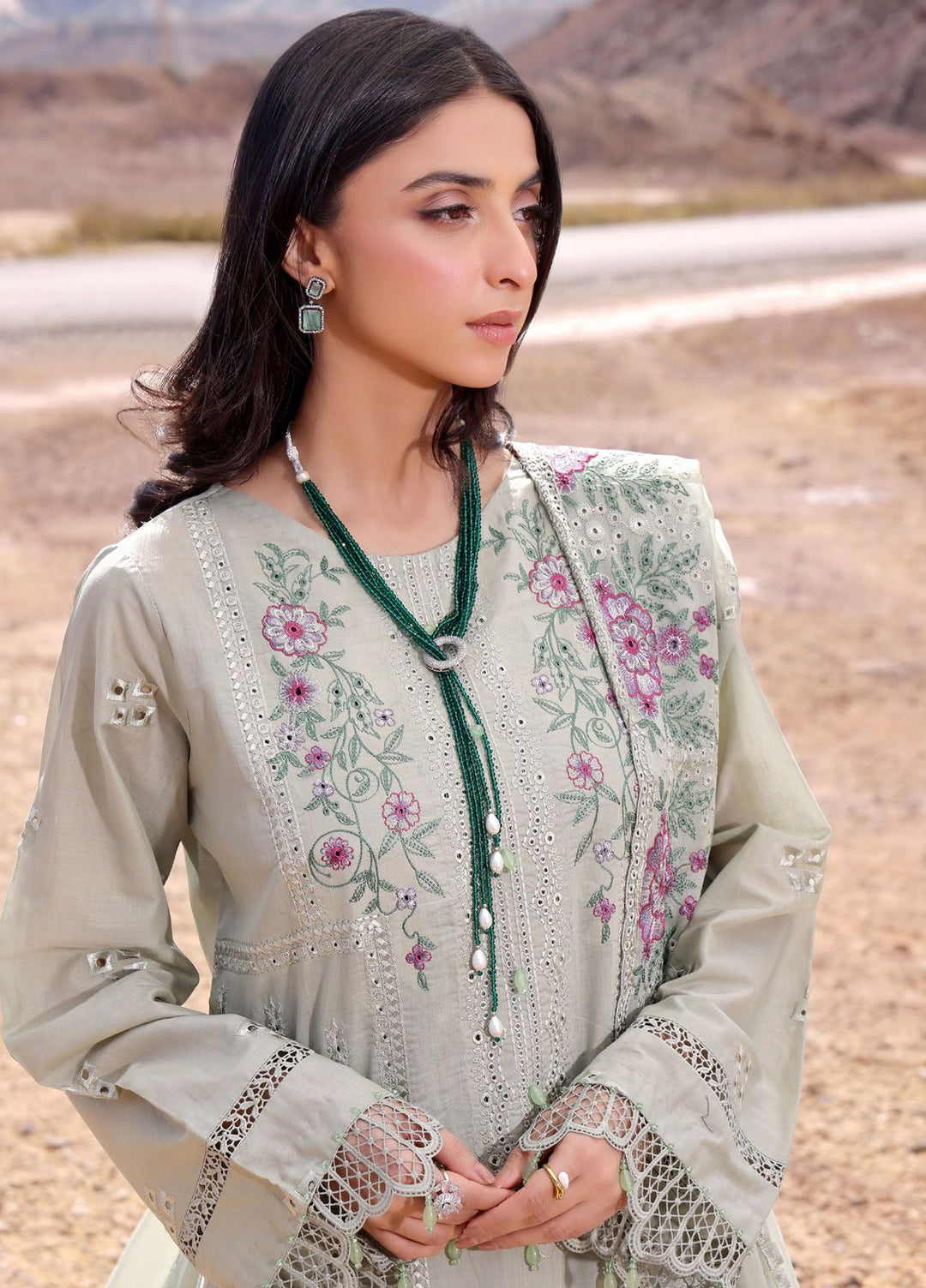 Afsoon By Humdum Embroidered Lawn Suit Unstitched 3 Piece HD24AL D-04 - Summer Collection