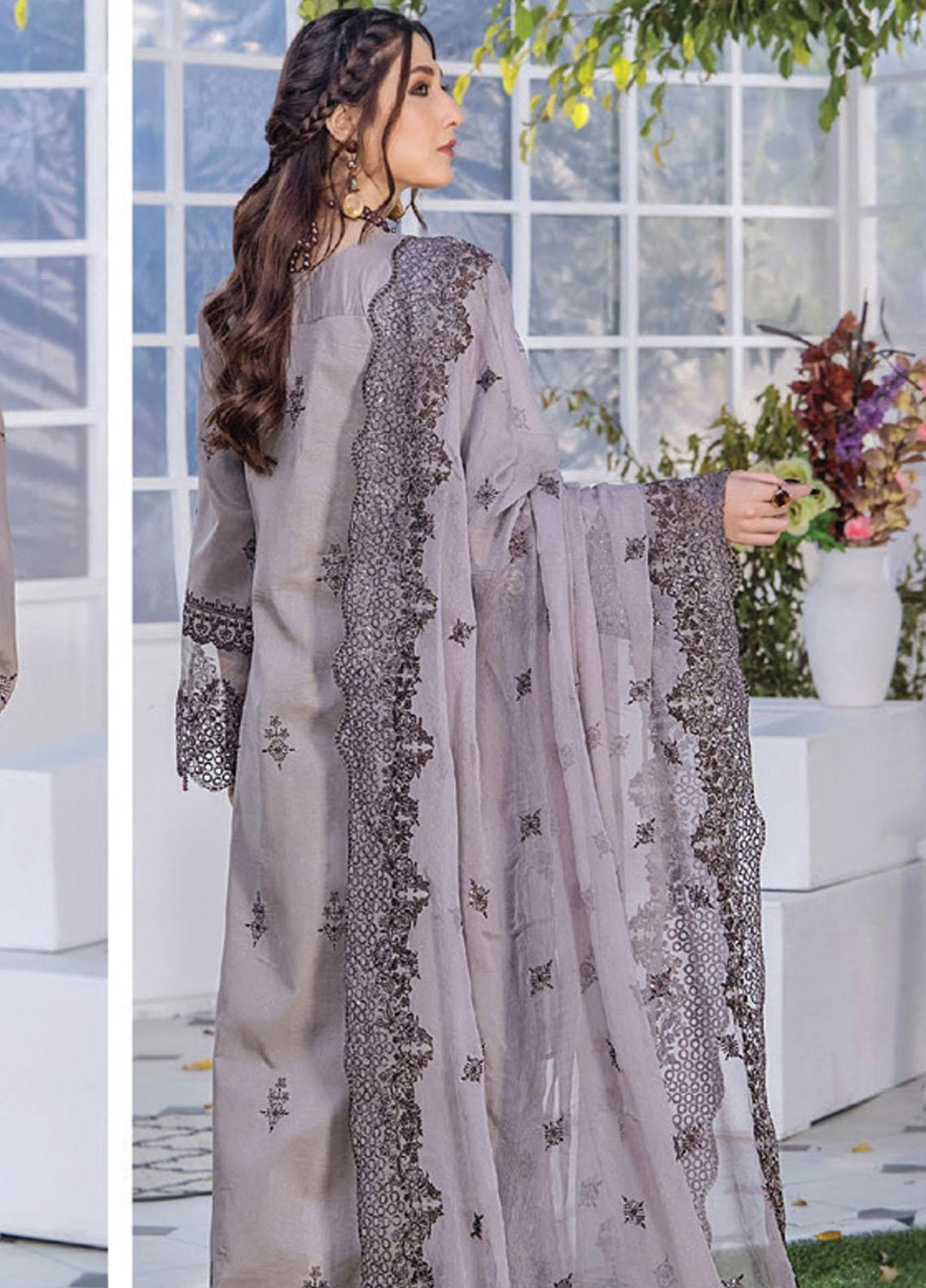 Afsoon By Humdum Embroidered Swiss Lawn Suits Unstitched 3 Piece HD23AF D5 - Summer Collection