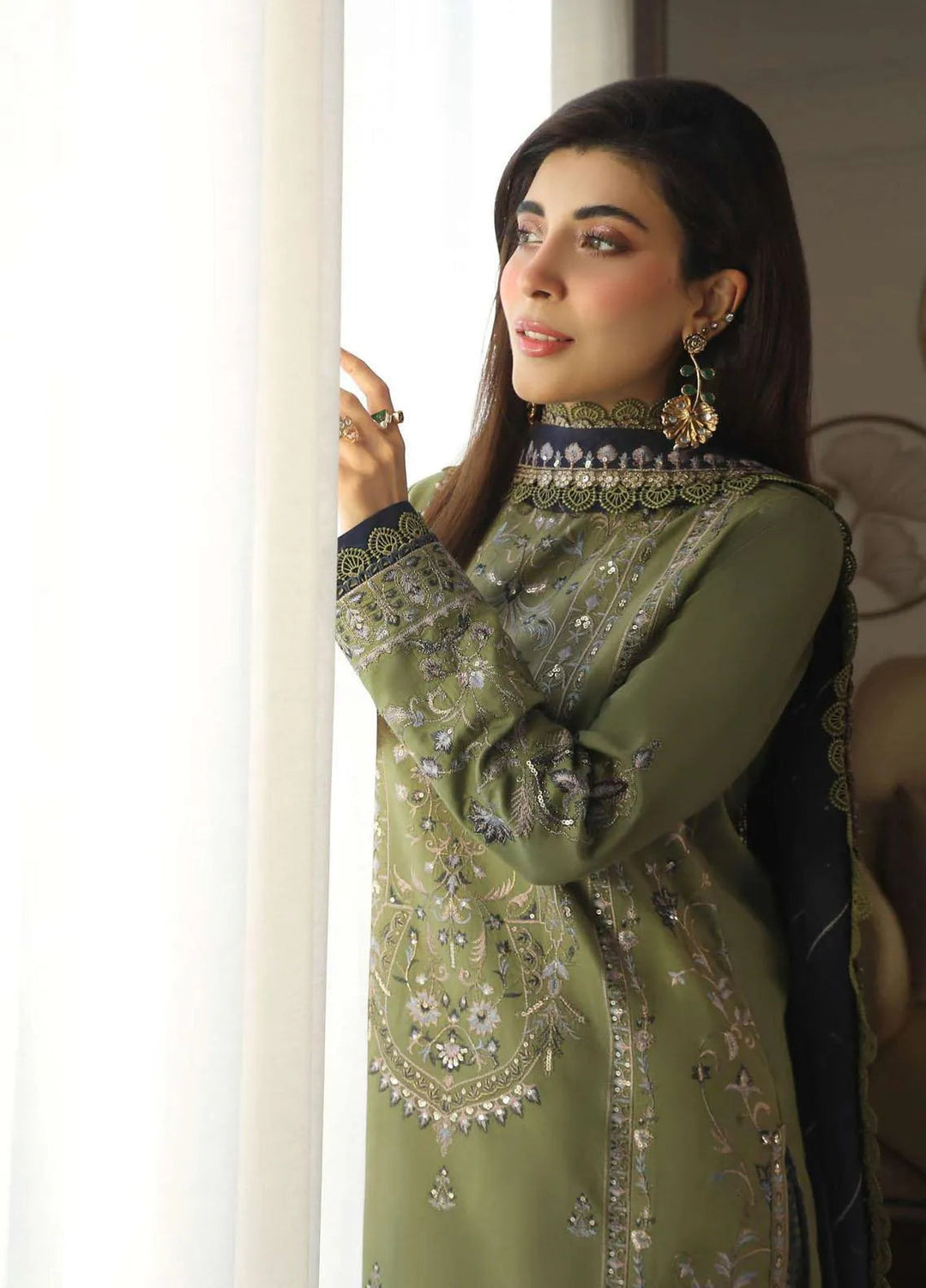 Aira By Asim Jofa Embroidered Cambric Unstitched Suit 3 Piece AJ23A AJAI-24 - Eid Collection