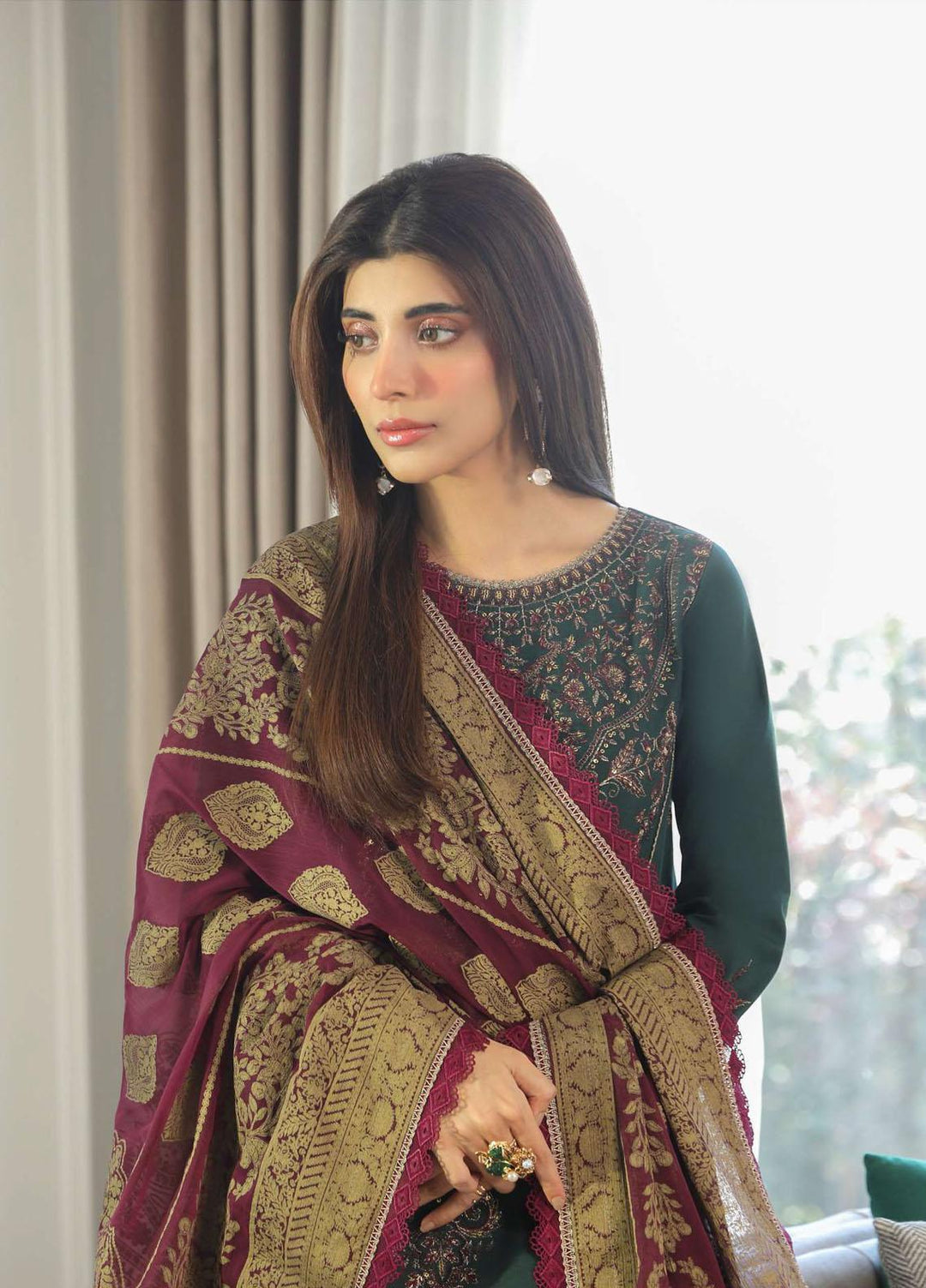 Aira By Asim Jofa Embroidered Cambric Suits Unstitched 3 Piece AJ23A AJAI-16 - Eid Collection