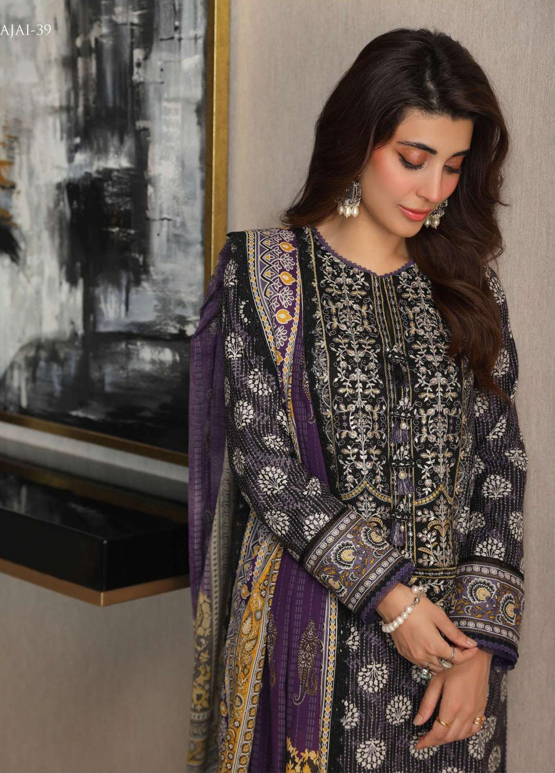 Aira By Asim Jofa Embroidered Cambric Suits Unstitched 3 Piece AJ23A AJAI-39 - Eid Collection