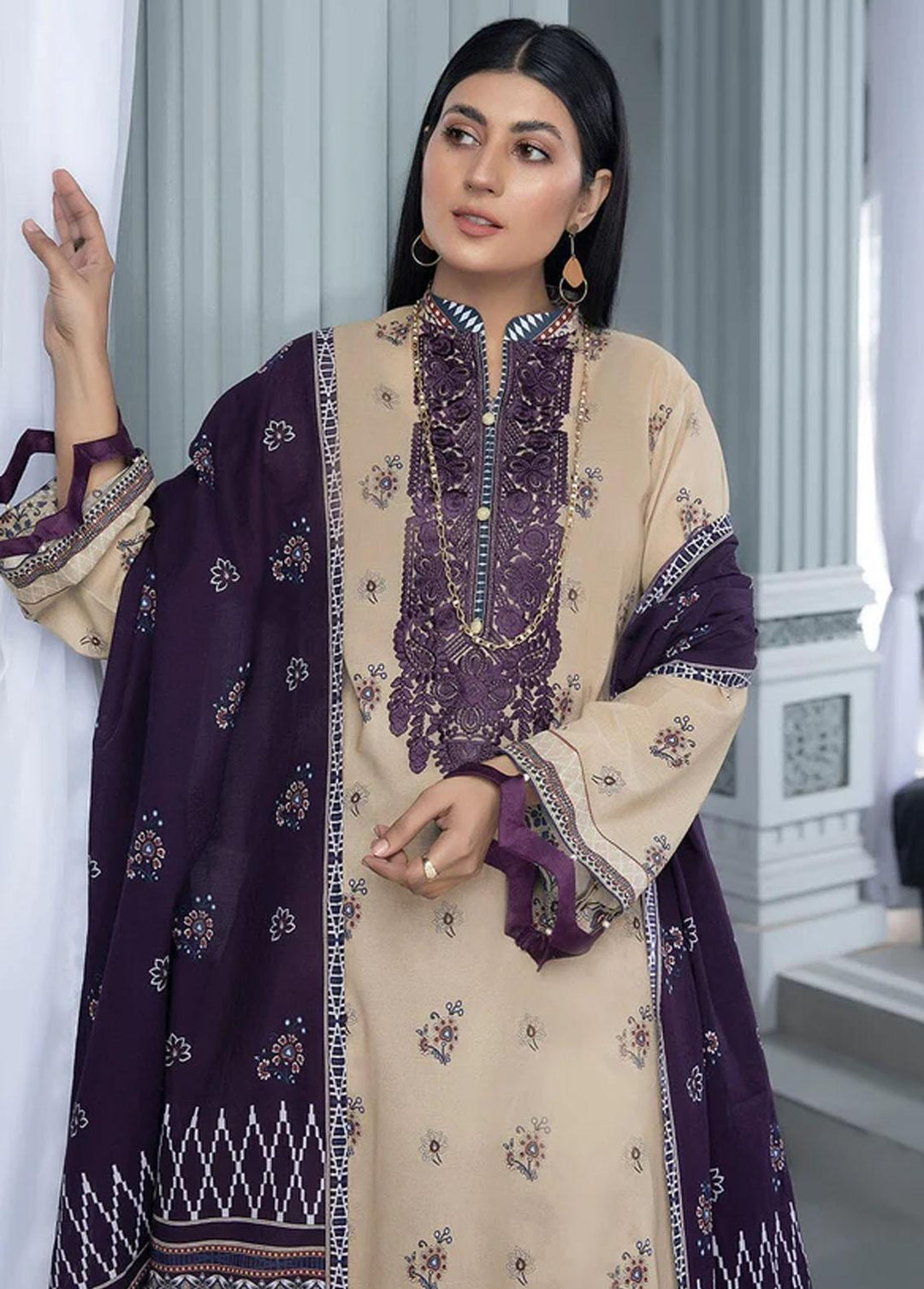 Aizal By Khas Embroidered Lawn Suits Unstitched 3 Piece KHS23AL KL-1688 - Summer Collection