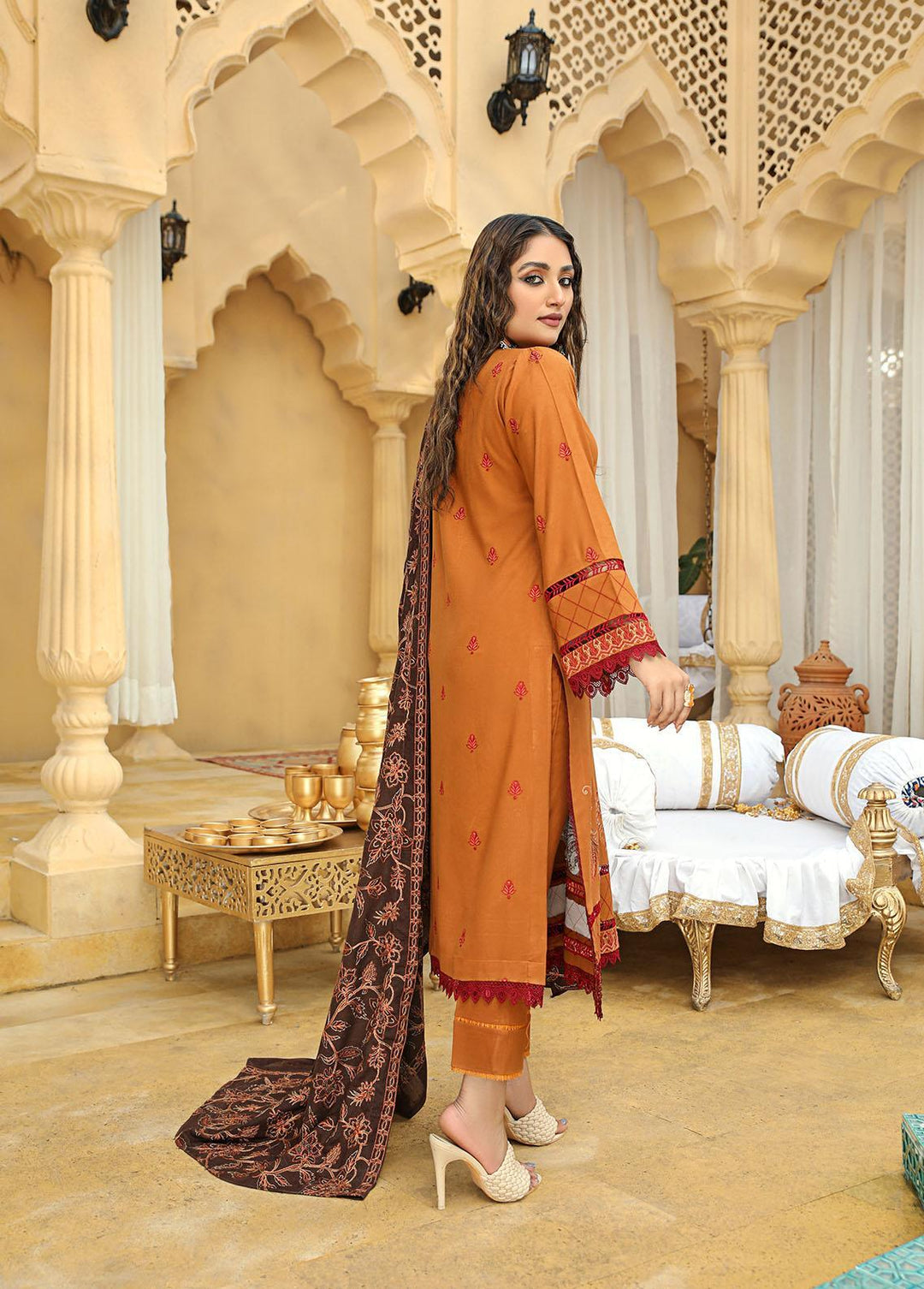 Aks by Humdum Embroidered Woolen Suits Unstitched 3 Piece HD22A D-04 - Winter Collection