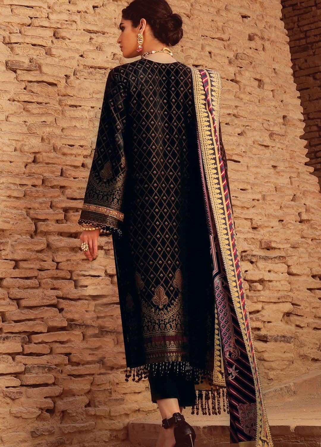 Al Karam Embroidered Jacquard Suits Unstitched 3 Piece AK21F FC-06B-21 - Summer Collection