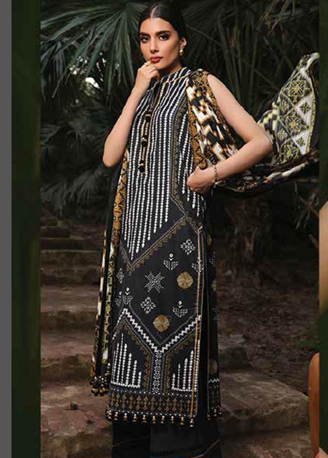 Al Karam  Lawn Suits Unstitched 3 Piece AK22-SS3 SS-10-22-3 Black - Spring / Summer Collection