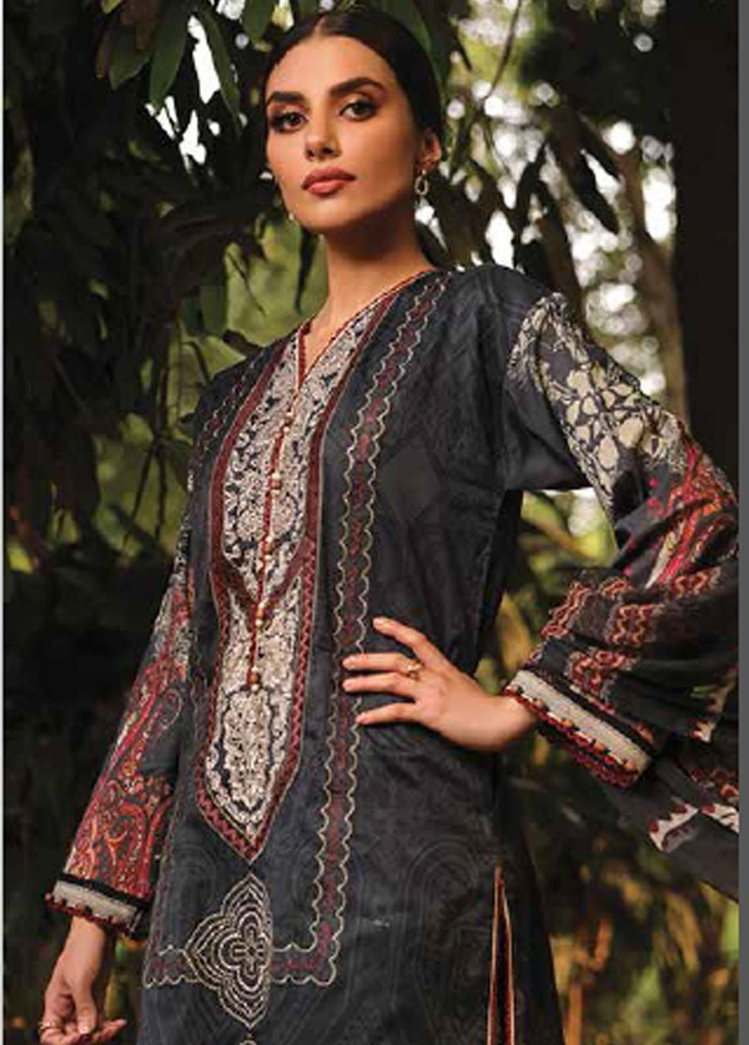 Al Karam  Lawn Suits Unstitched 3 Piece AK22-SS3 SS-6.1-22-3 Black - Spring / Summer Collection