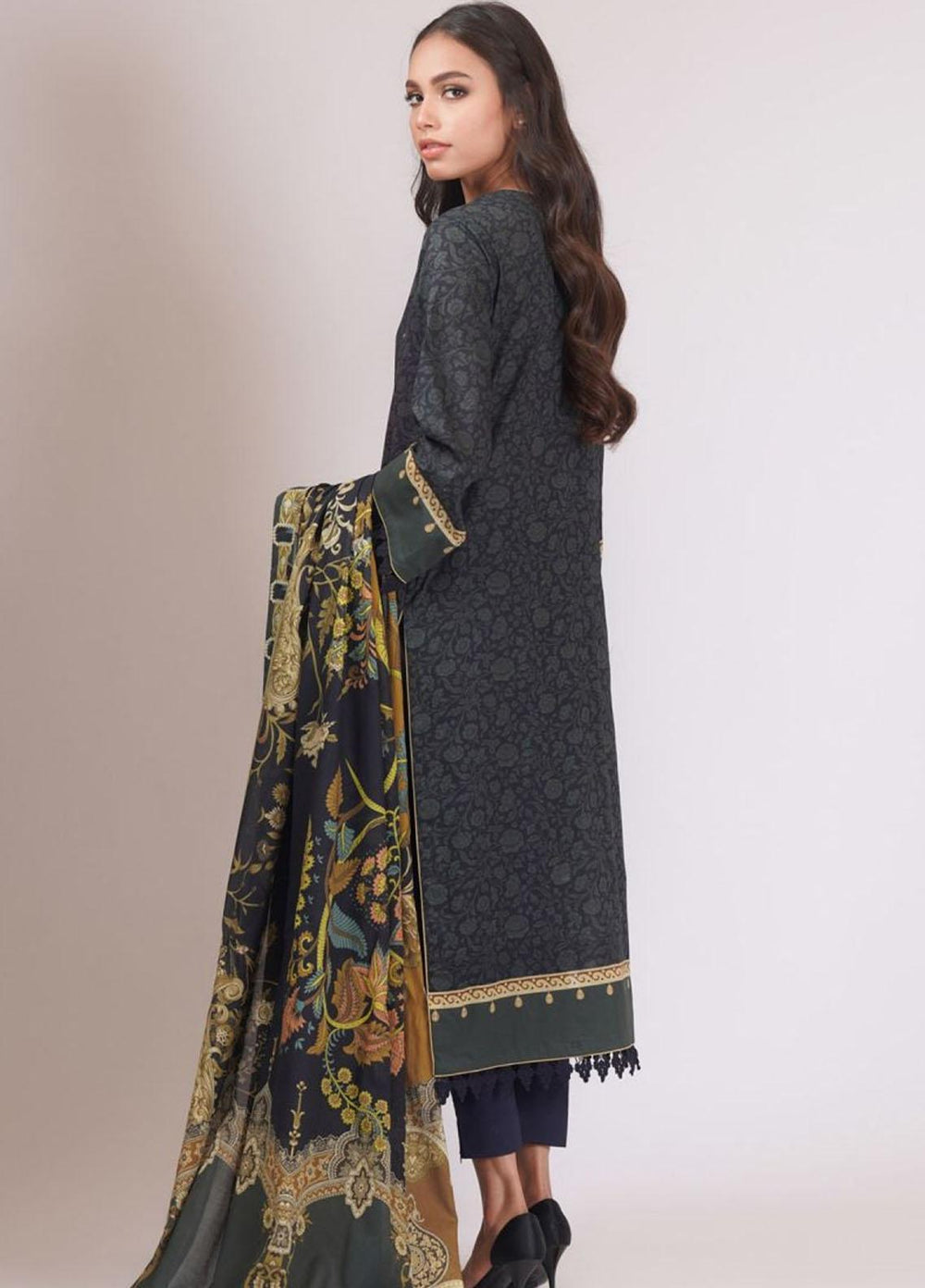 Al Karam Embroidered Lawn Suits Unstitched 3 Piece AK22S SS-33.1-22 Black - Summer Collection