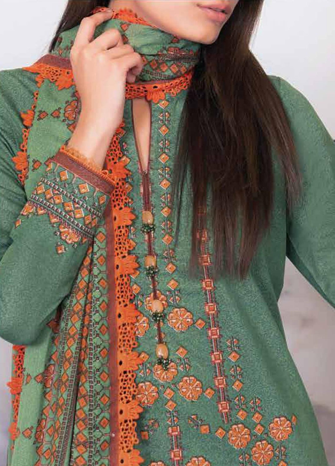 Al Karam Printed Karandi Suits Unstitched 3 Piece AK21W FW-13.1-21 Green  - Winter Collection