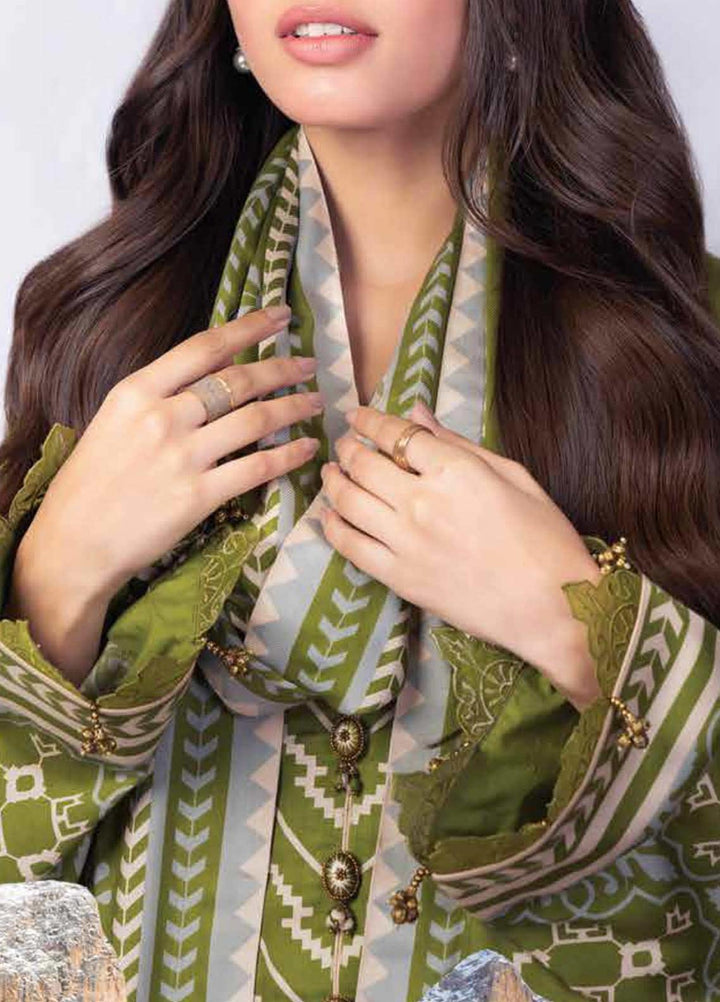 Al Karam Embroidered Twill Viscose Suits Unstitched 3 Piece AK21W FW-8.1-21 Green - Winter Collection