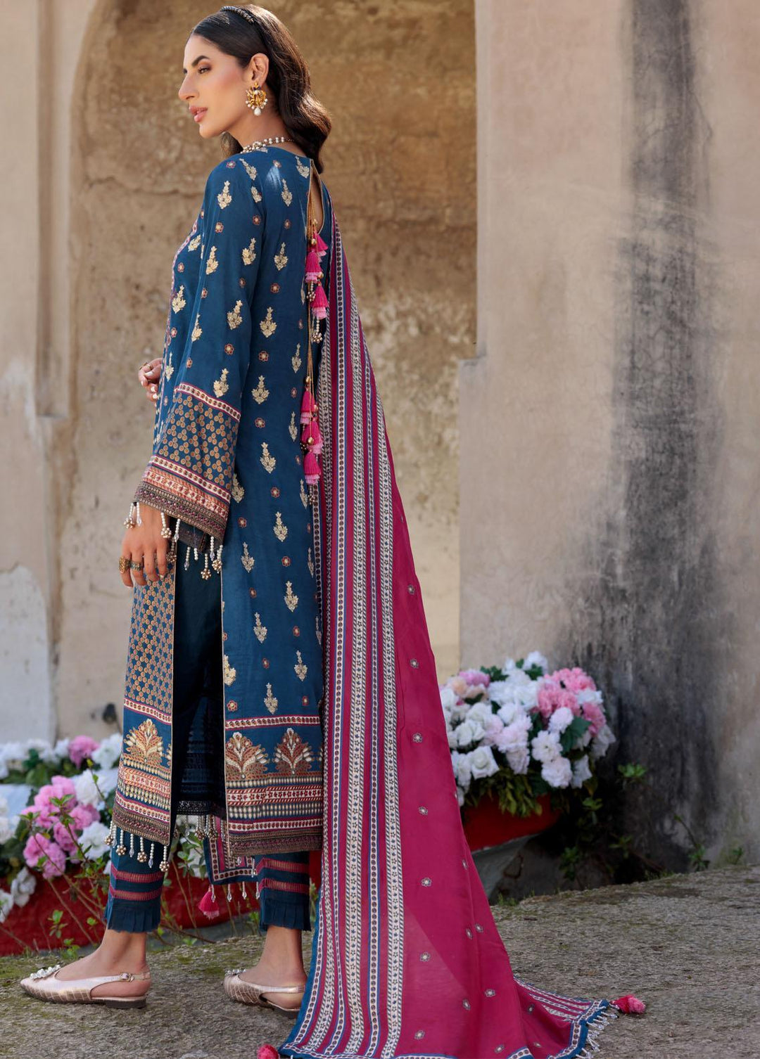 Alannah By Emaan Adeel Embroidered Lawn Suits Unstitched 3 Piece EA22A AL-01 - Festive Collection