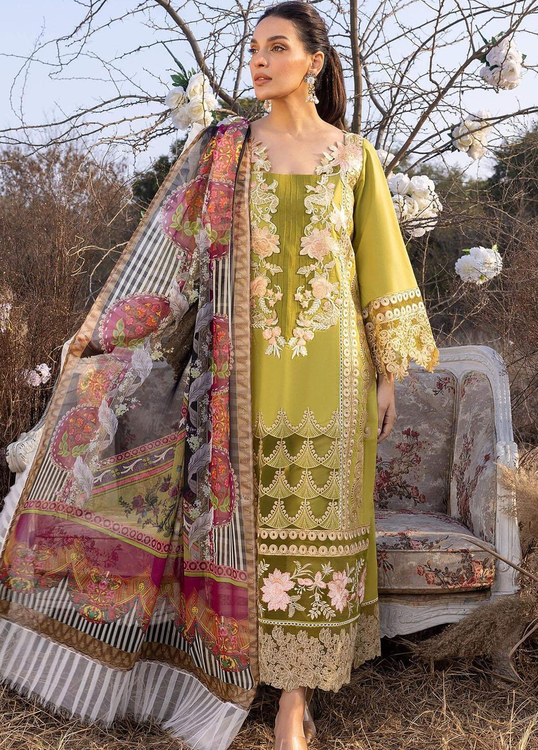 Aleyna By Asifa & Nabeel Embroidered Lawn Suits Unstitched 3 Piece AN23A ASL-05 Dayliliy - Summer Collection