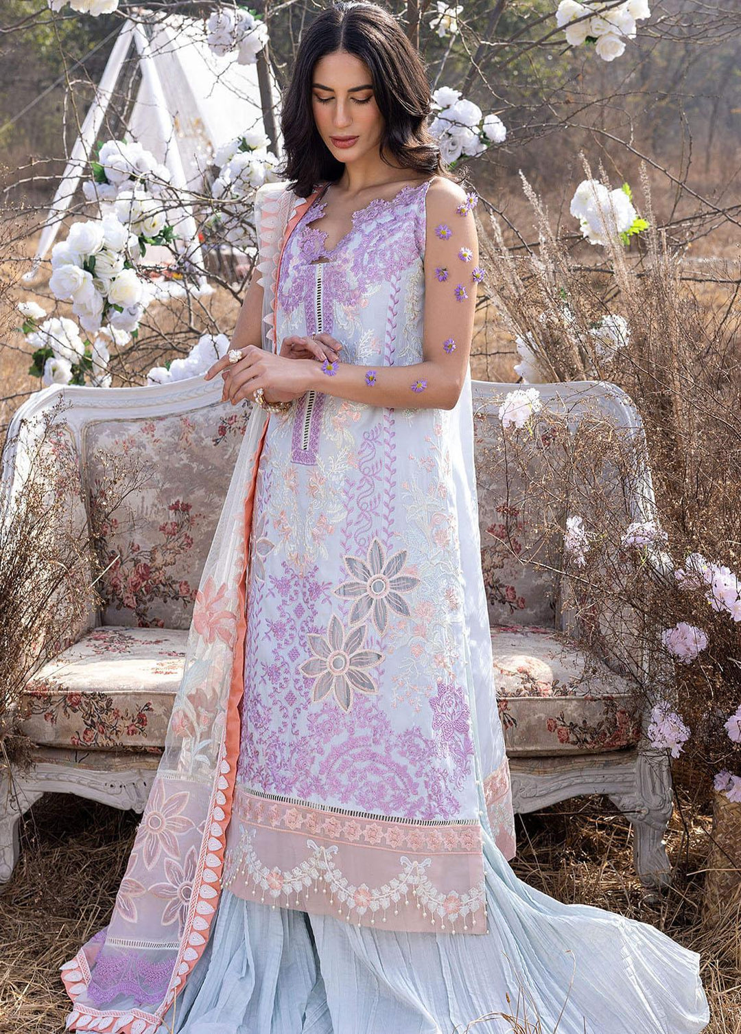 Aleyna By Asifa & Nabeel Embroidered Lawn Suits Unstitched 3 Piece AN23A ASL-06 Daisy B - Summer Collection