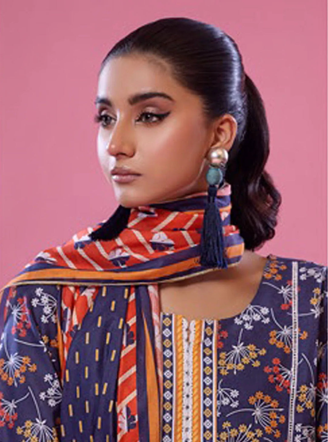 Alisha by Shariq Textiles Printed Lawn Suit Unstitched 3 Piece SQT24A ST-01 - Summer Collection