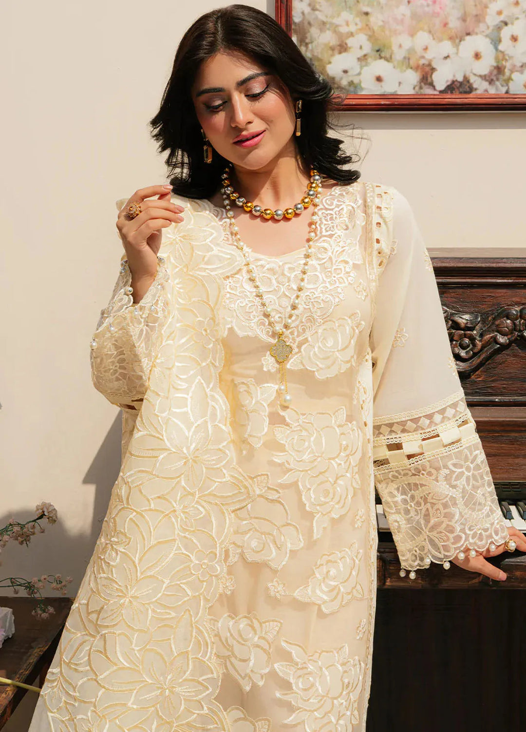 Allenura By Mahnur Embroidered Lawn Suits Unstitched 3 Piece MN24A D-05 Luminary - Luxury Collection