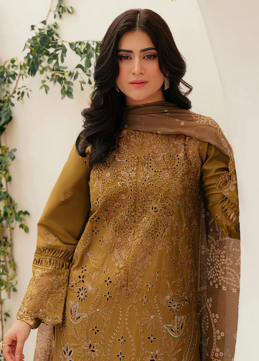 Allenura By Mahnur Embroidered Lawn Suits Unstitched 3 Piece MN24A D-12 Sierra - Luxury Collection