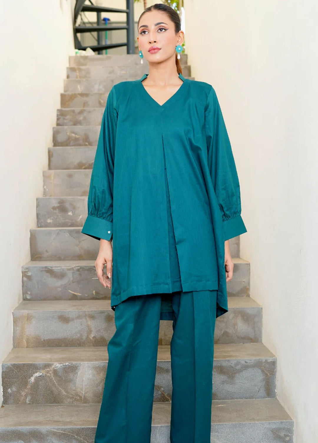 Amal Pret plain Lawn Cotton 2 Piece Suit Emerald