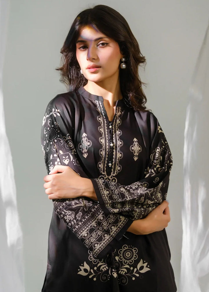 Amal Pret Printed Blended Lawn 2 Piece Suit Velour