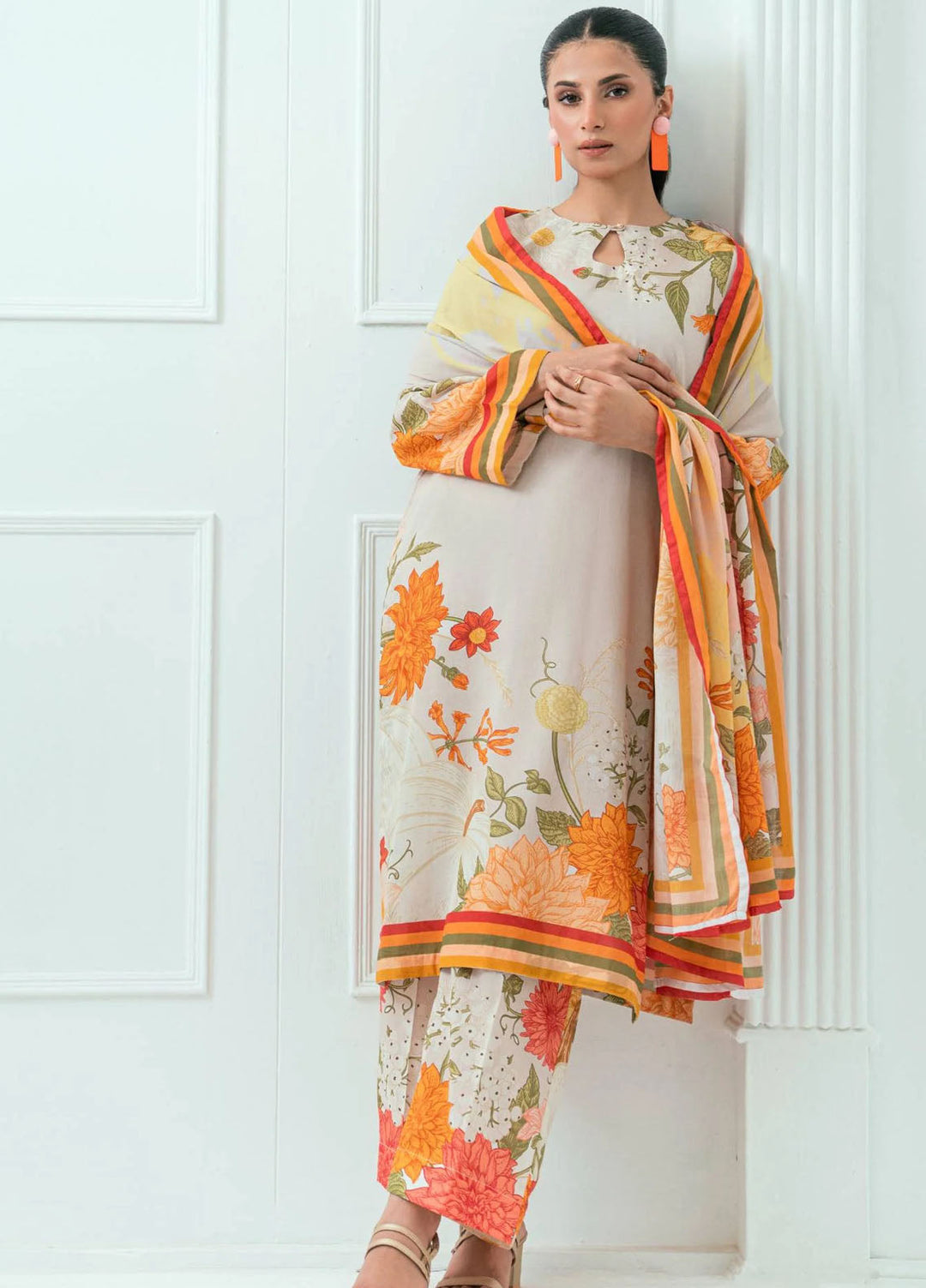 Amal Printed Lawn Suits Unstitched 3 Piece AL25AUS D-3 - Summer Collection