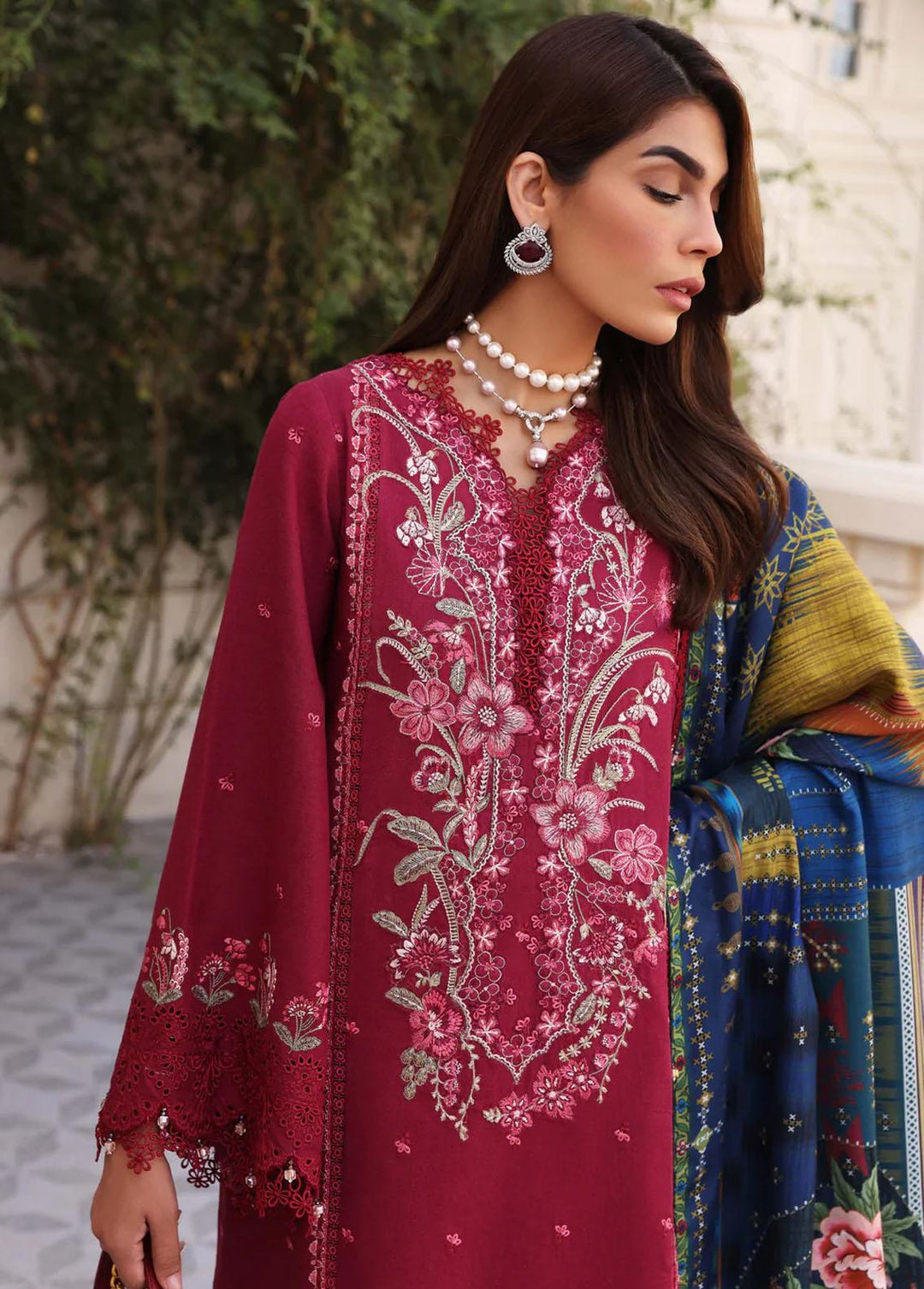 Amalachi By Sable Vogue Embroidered Karandi Suits Unstitched 3 Piece SV22A SWC-04-22 GULRUKH - Winter Collection