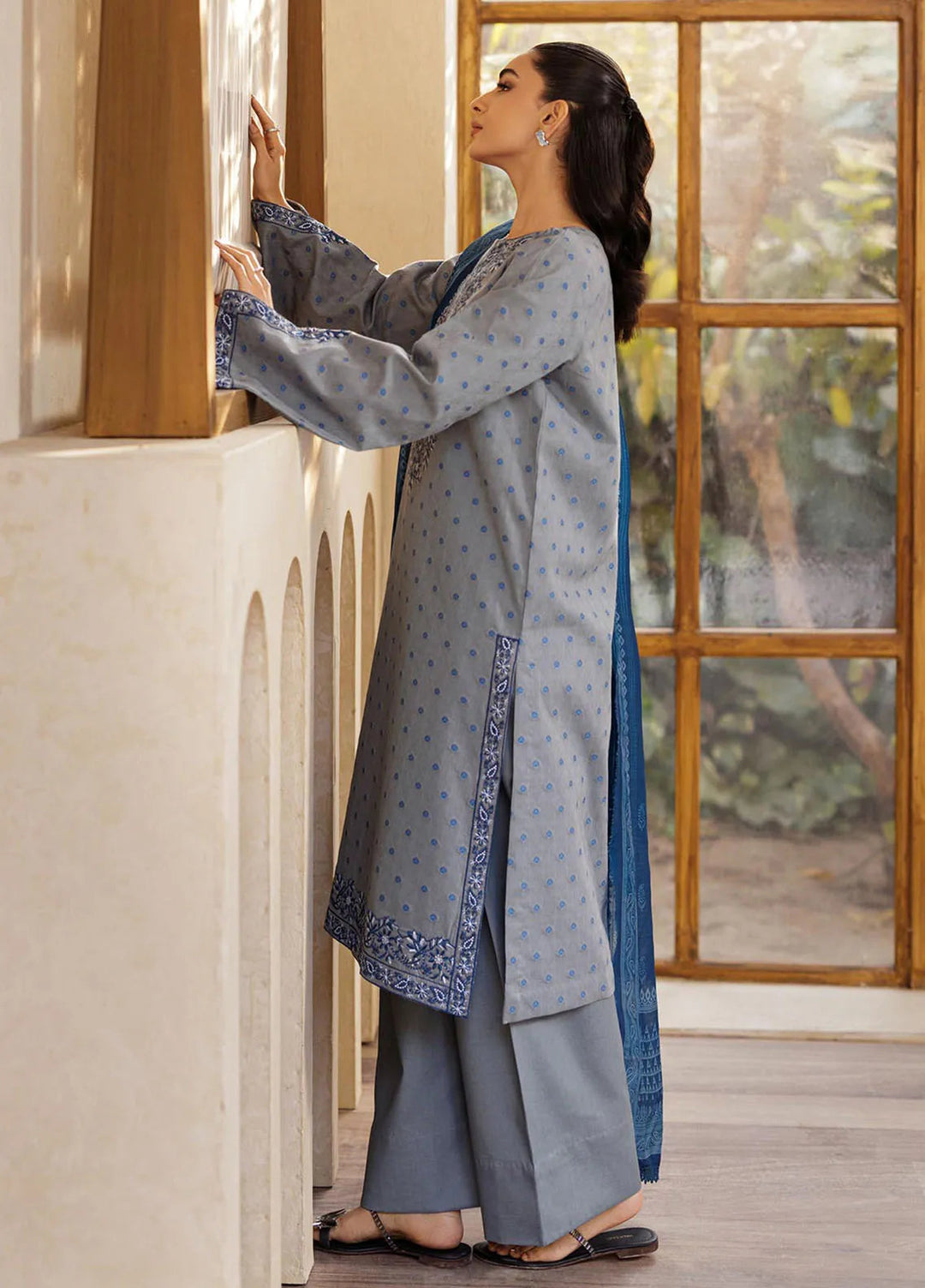 Amari by RajBari Embroidered Lawn Suits Unstitched 3 Piece RB25A D-09 - Summer Collection