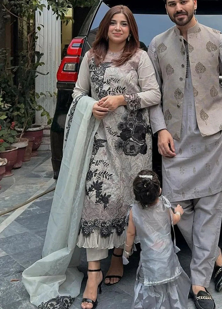 Rosemary And Ruffles By Asifa And Nabeel Embroidered Lawn Suit Unstitched 3 Piece AN24R RRL-02 Aurora - Luxury Summer Collection