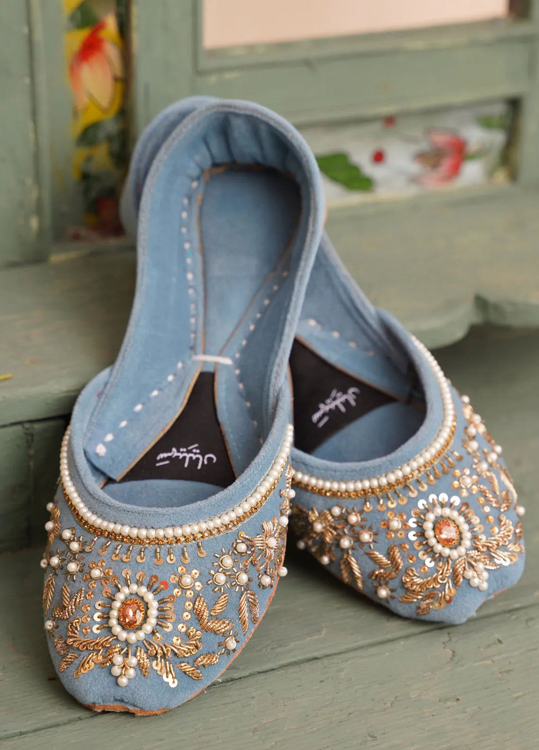 Anarkali by Saheliyan Women Khussa Nellie
