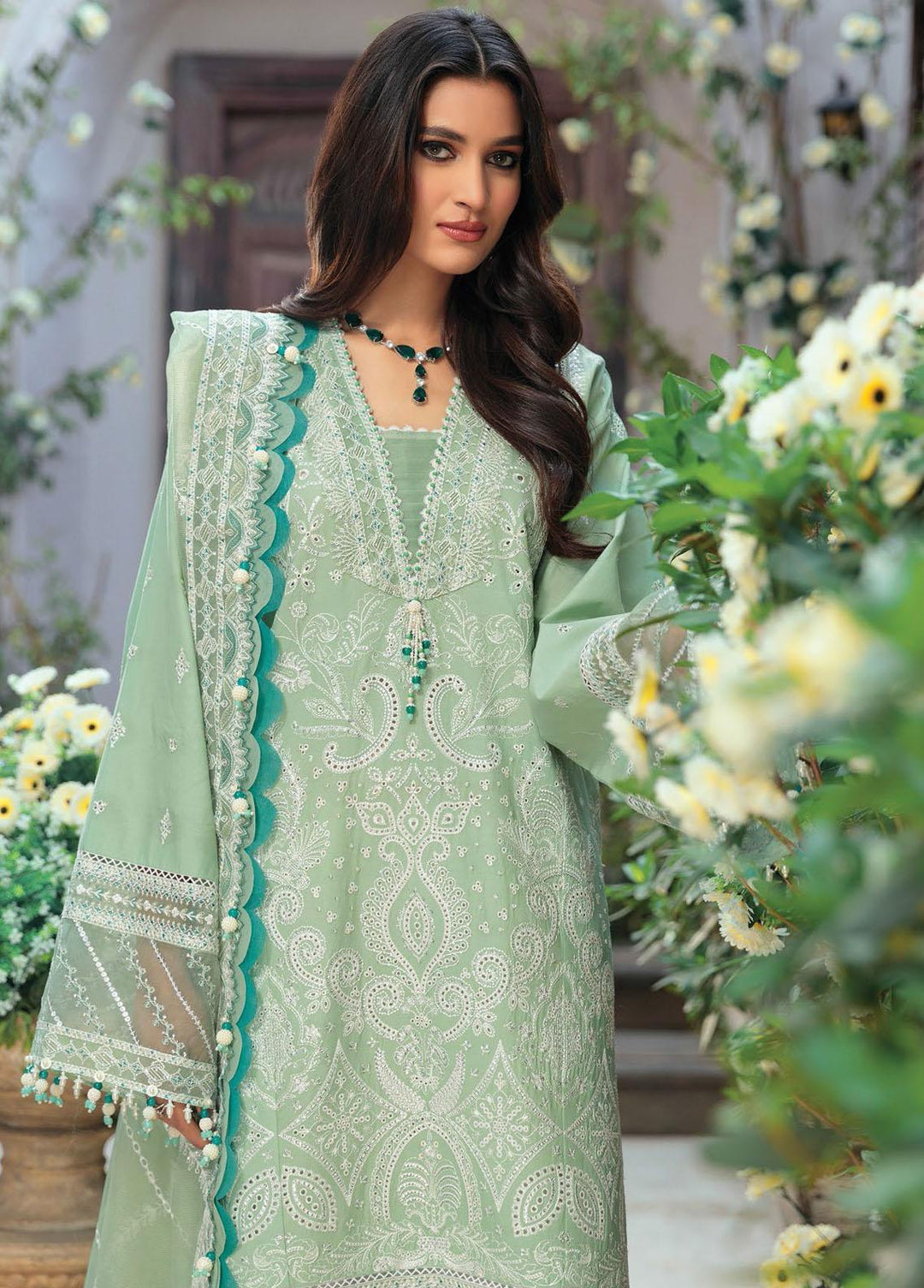 Anaya By Kiran Chaudhry Embroidered Lawn Suits Unstitched 3 Piece AKC22CK ACL22-08-Saheefa - Luxury Collection